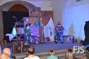 'El desván de la luna' llena San Juan de magia y duendes (Foto Francisco Javier Santana)